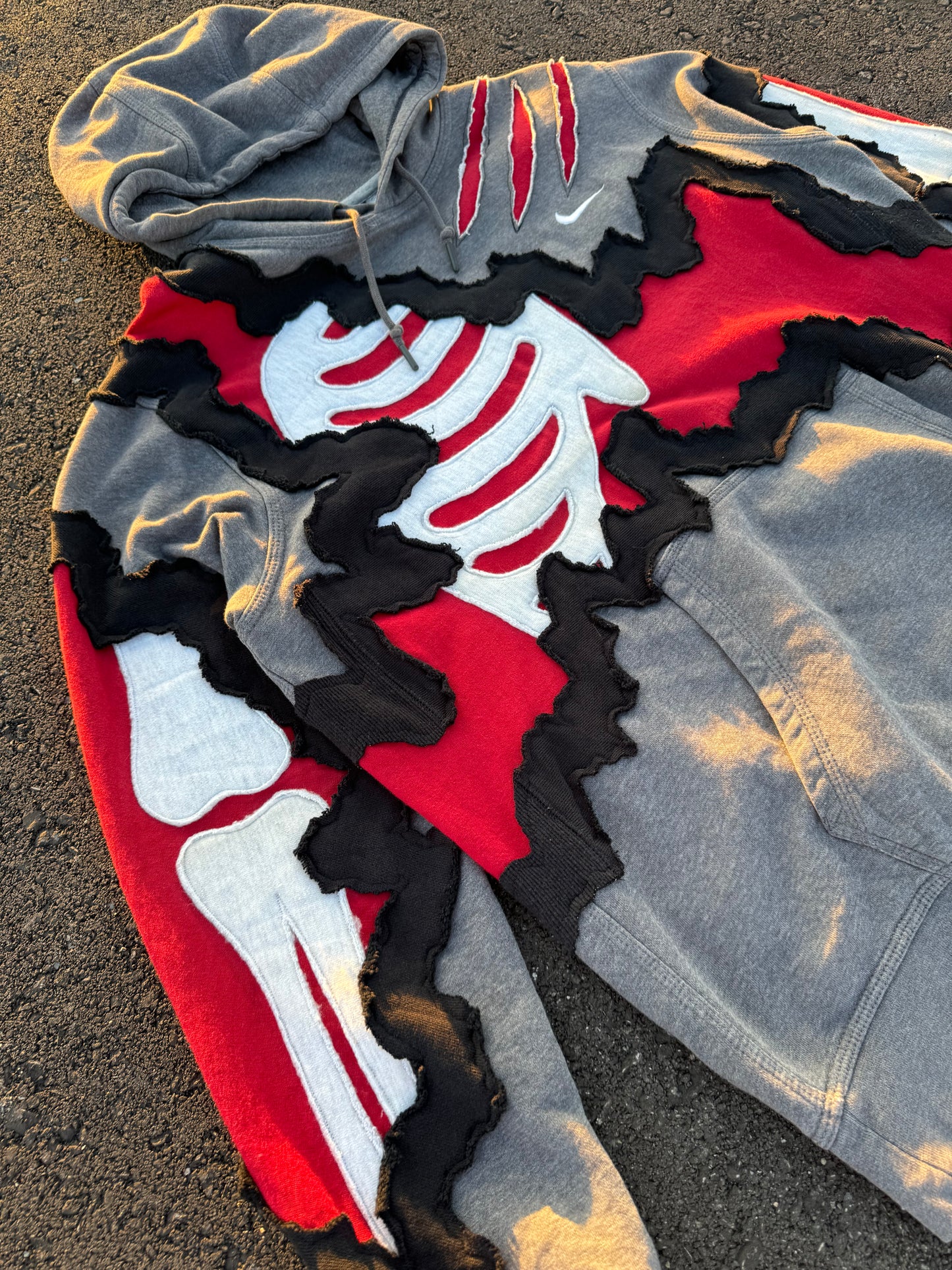 Grey/Red Claw Bones Hoodie Size Large (L)