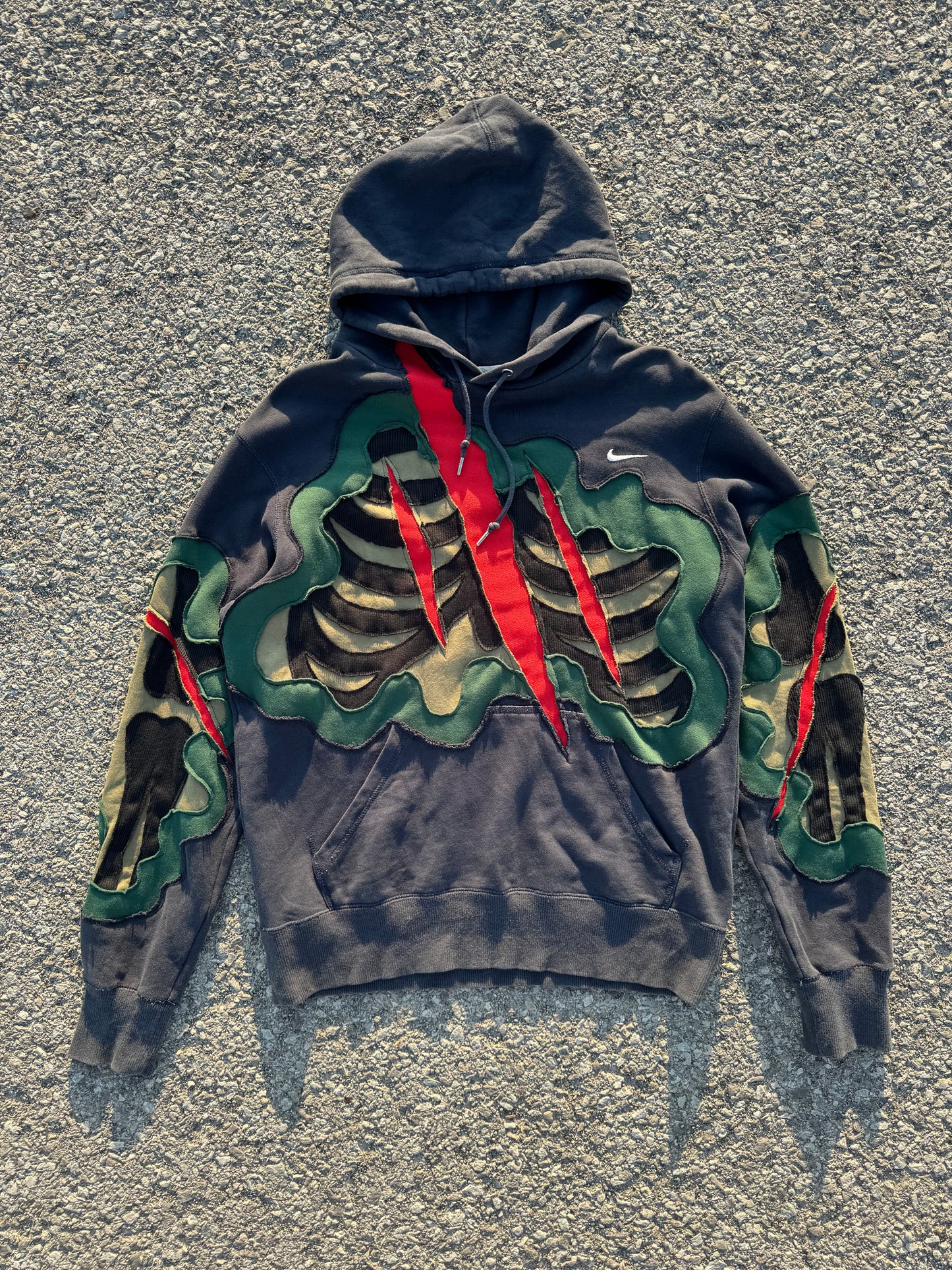 Navy/Green Claw Bones Hoodie Size Medium (M)