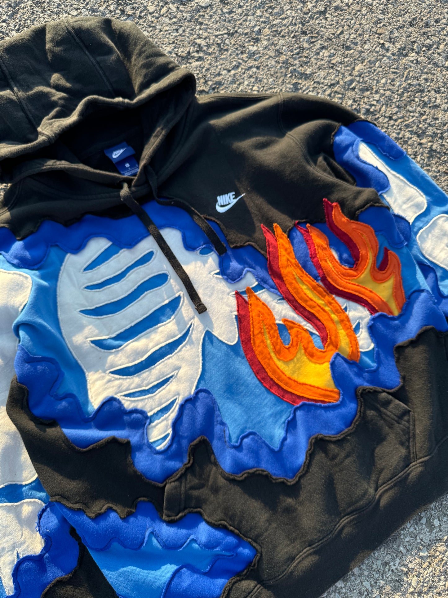 Bonefire Blaze Hoodie Size Large (L)