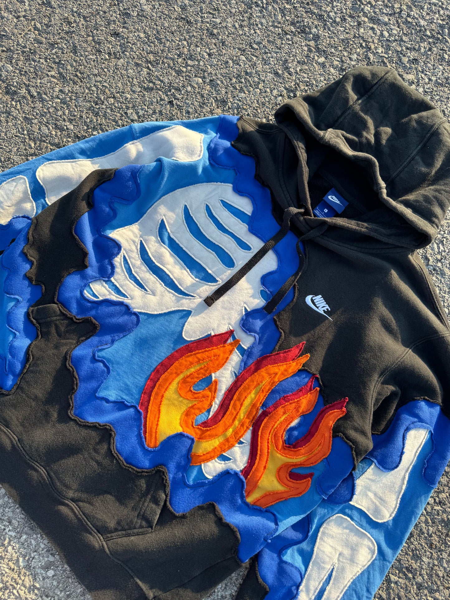 Bonefire Blaze Hoodie Size Large (L)