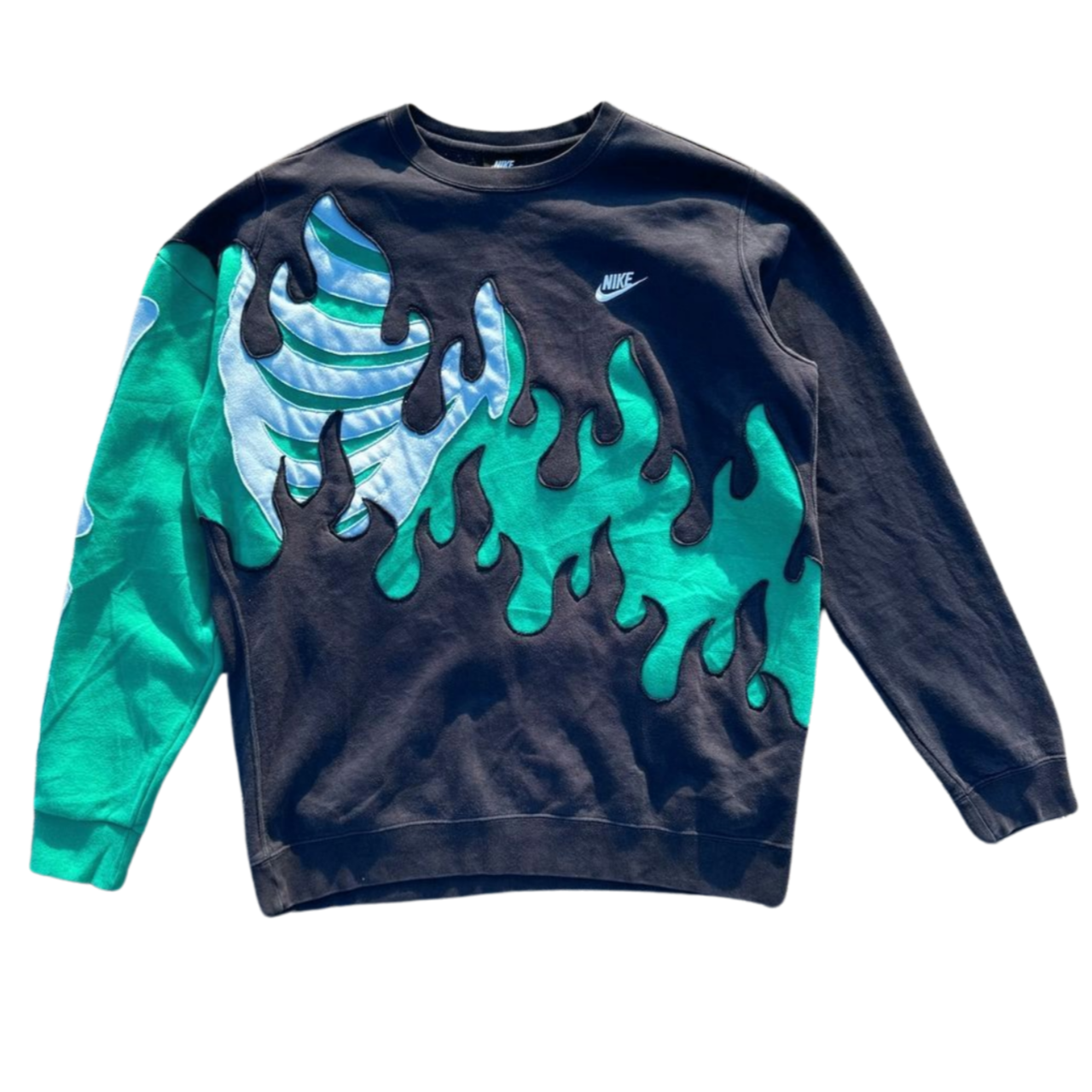 Navy Drip Flame Bone Crewneck Size Large (L)